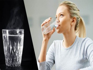 7 lý do nên uống nước ấm
